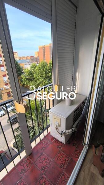 Piso en Plaza De Roma, DOS HERMANAS SEVILLA