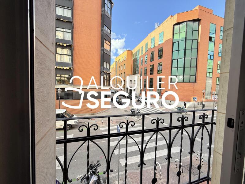 Inmueble en Calle Bernardino Obregón , MADRID