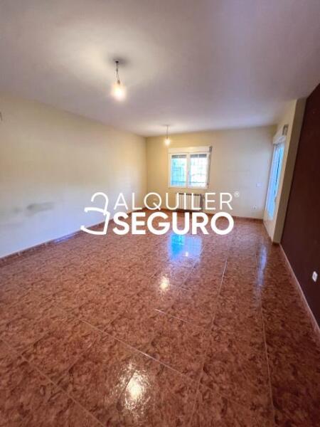 Piso en Calle Rosalía de Castro, SESEÑA TOLEDO