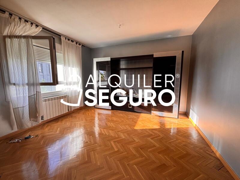 Inmueble en Calle de Puentedey, MADRID