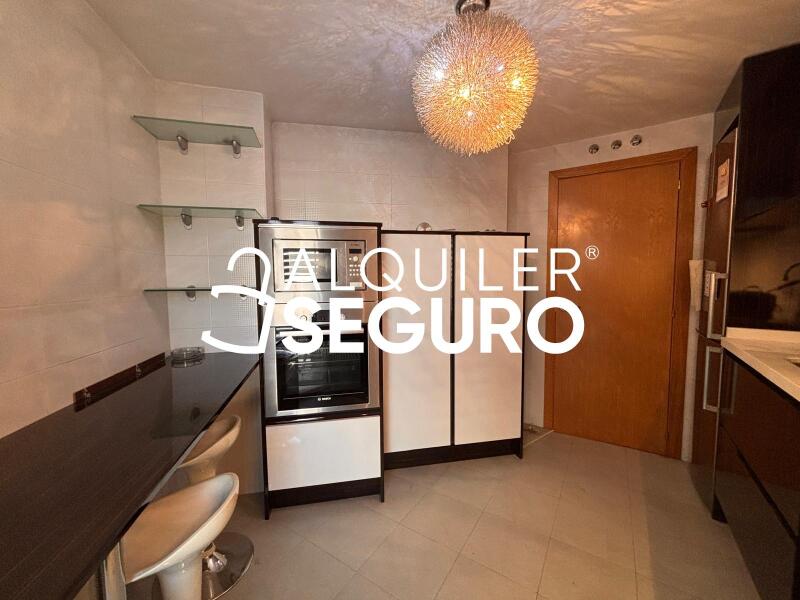 Inmueble en Calle de Puentedey, MADRID