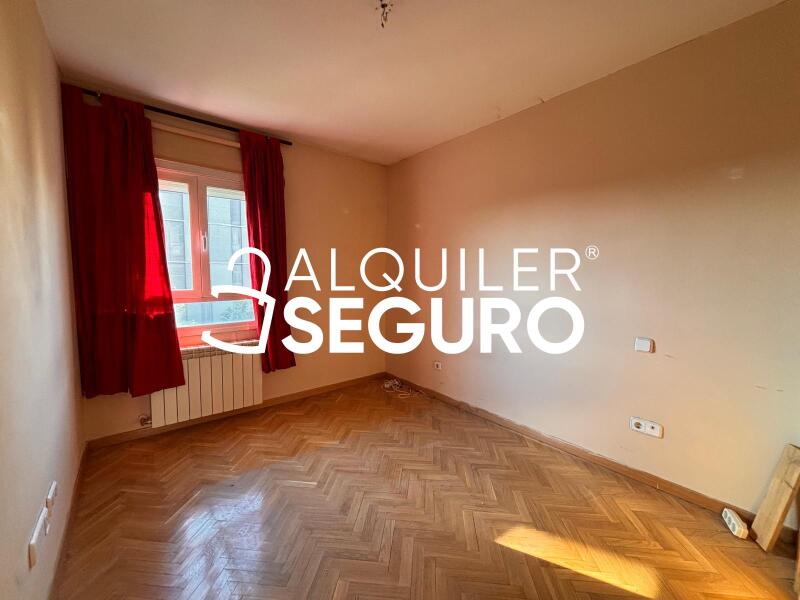 Inmueble en Calle de Puentedey, MADRID