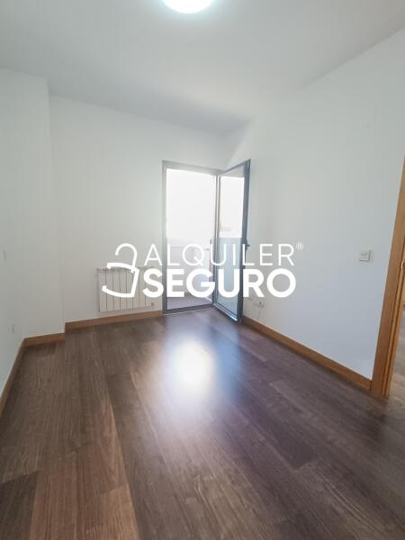Piso en Calle Del Águila, LEGANÉS MADRID