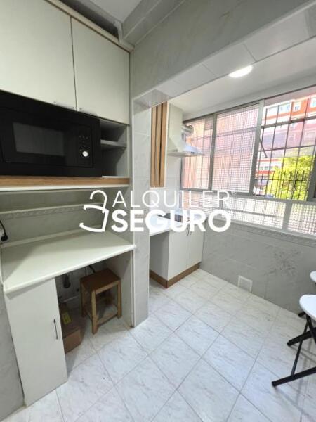 Inmueble en Calle del Priorato , MADRID