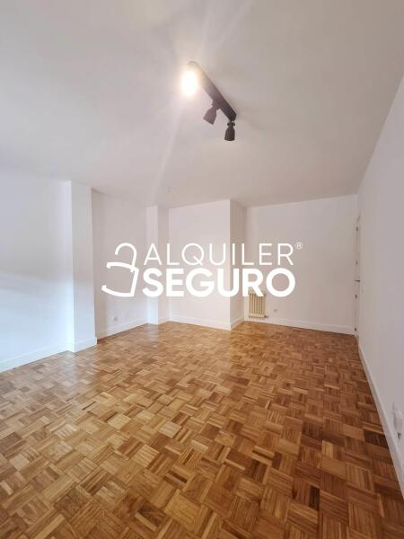 Piso en Calle Tubo, POZUELO DE ALARCÓN MADRID