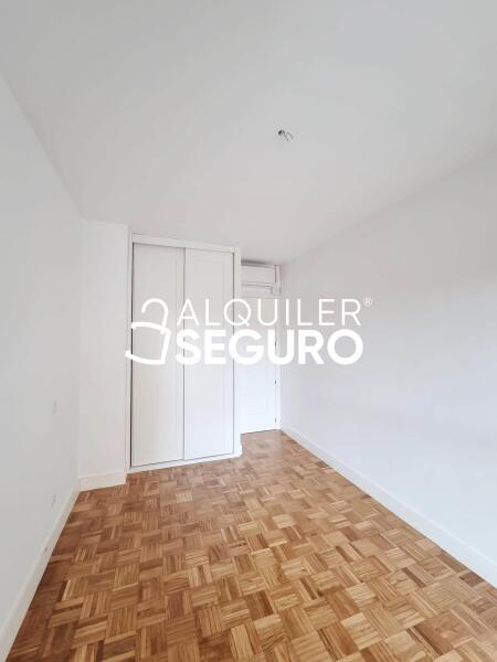 Piso en Calle Tubo, POZUELO DE ALARCÓN MADRID