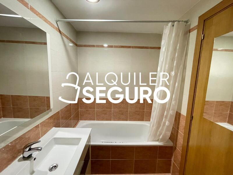 Inmueble en Calle del Luis de Oro, MADRID