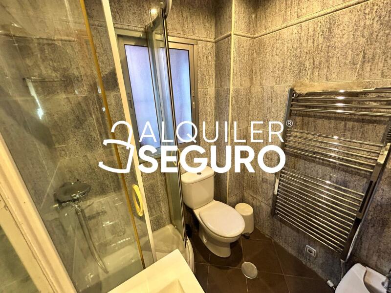 Inmueble en Calle Sierra de alcubierre, MADRID