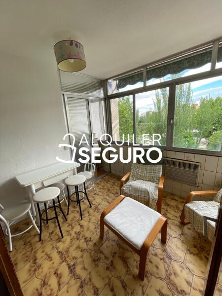 Inmueble en Calle Simon Hernandez , MADRID