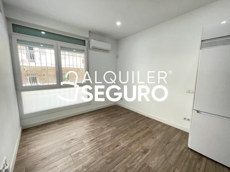 Inmueble en Calle Isabelita Usera, MADRID