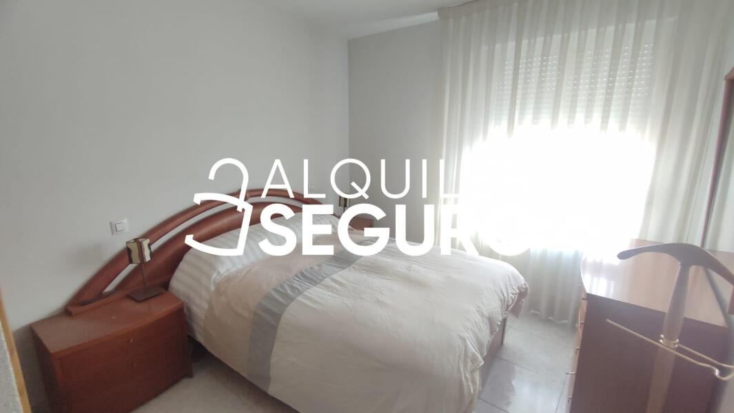 Inmueble en Calle De las Higueras , MADRID
