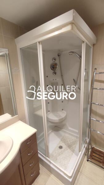 Inmueble en Calle De las Higueras , MADRID