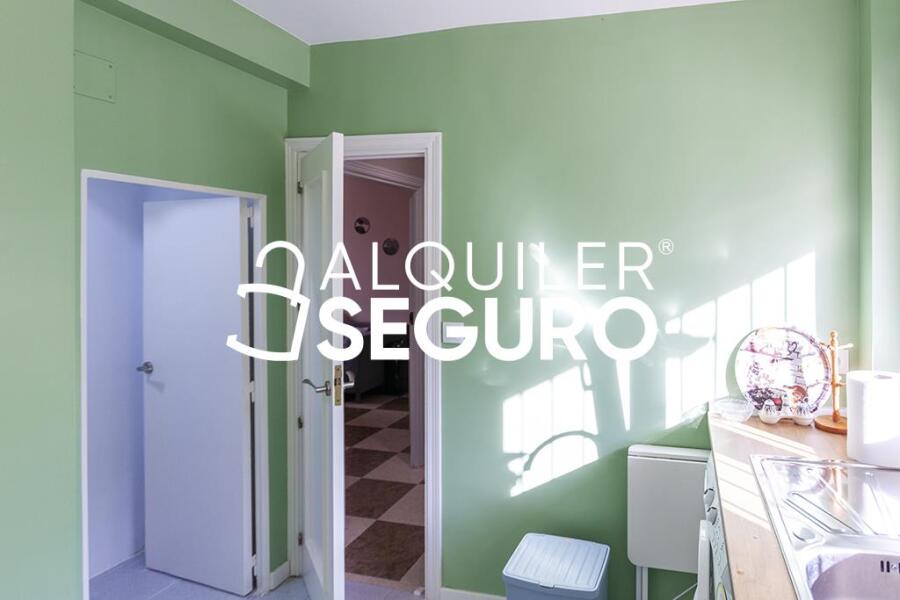 Inmueble en Calle del Doctor Casal , MADRID