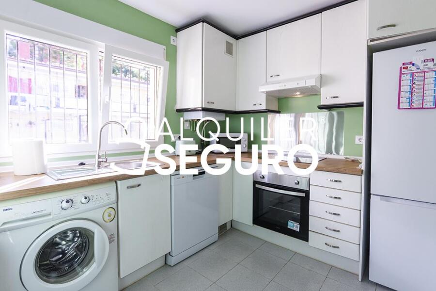 Inmueble en Calle del Doctor Casal , MADRID