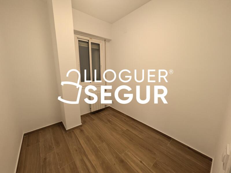 Inmueble en Travesia De Les Corts, BARCELONA