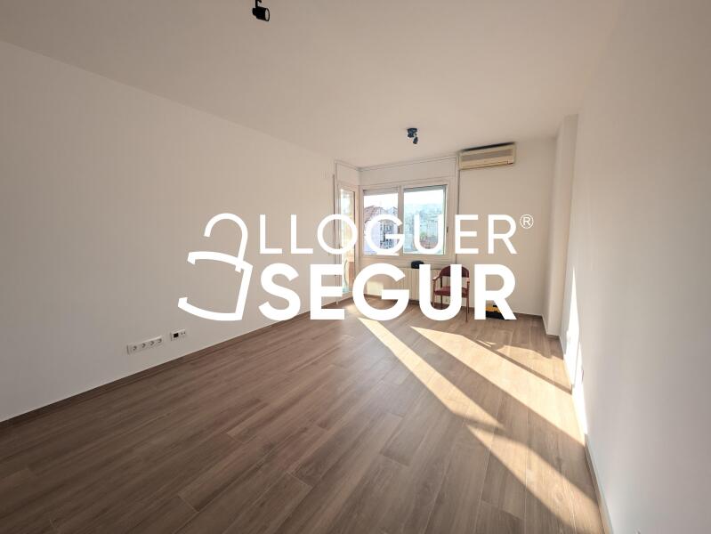 Inmueble en Travesia De Les Corts, BARCELONA