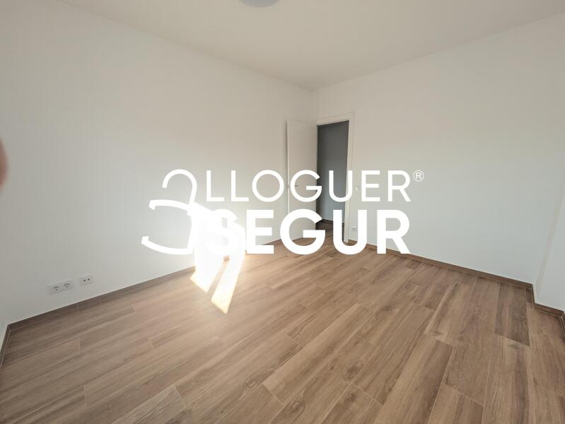 Inmueble en Travesia De Les Corts, BARCELONA