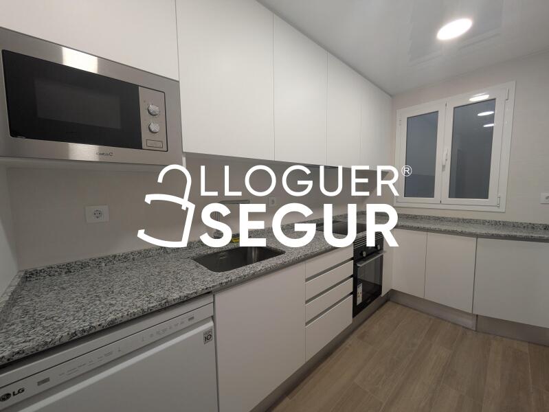Inmueble en Travesia De Les Corts, BARCELONA