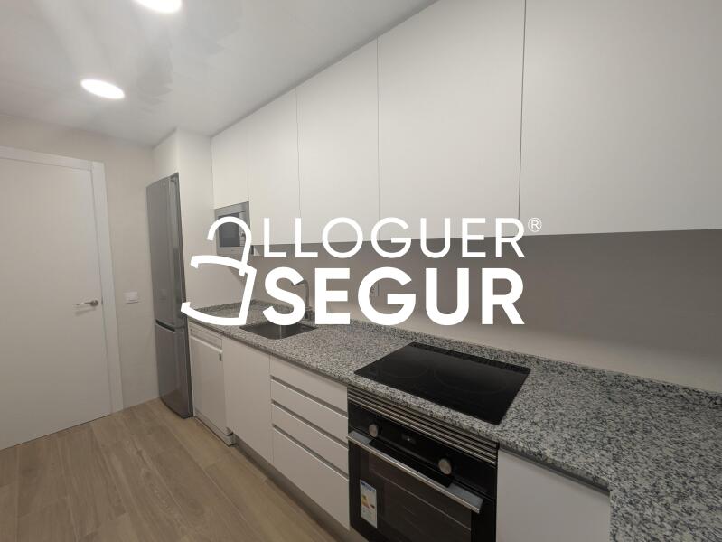 Inmueble en Travesia De Les Corts, BARCELONA