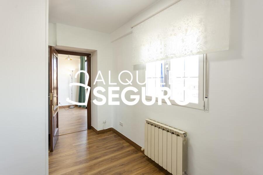 Inmueble en Calle de La Bañeza, MADRID