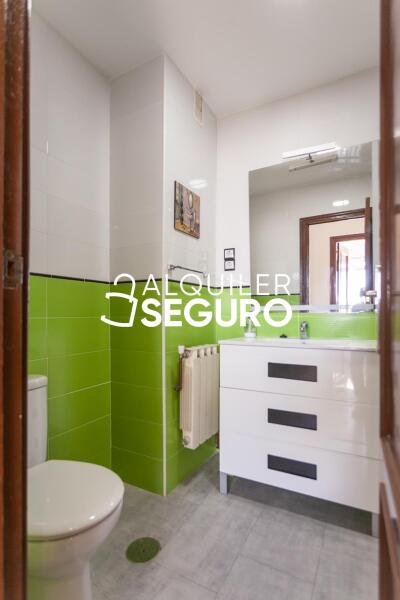 Inmueble en Calle de La Bañeza, MADRID