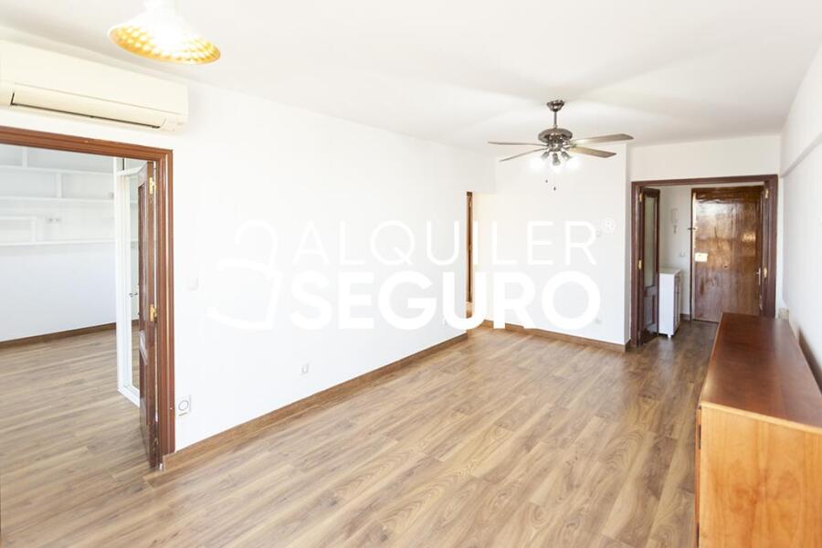 Inmueble en Calle de La Bañeza, MADRID