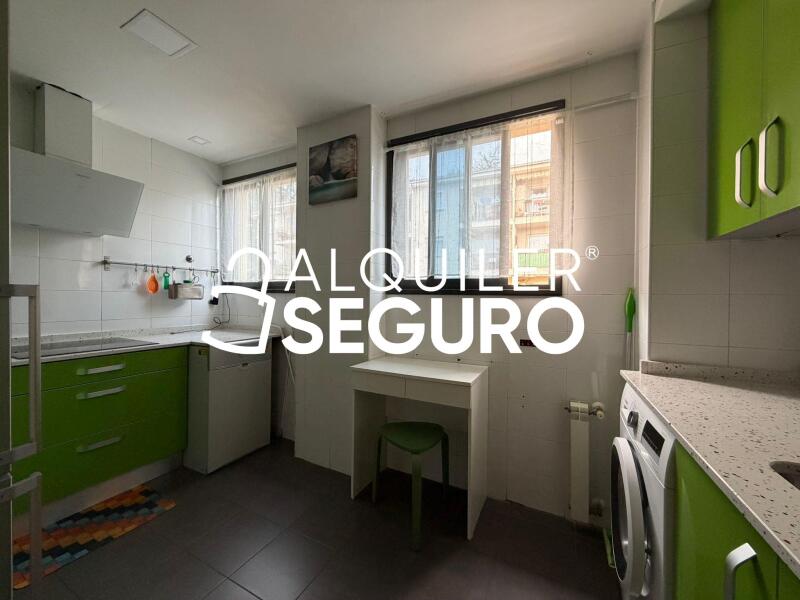 Inmueble en Calle Santa Rosa , MADRID