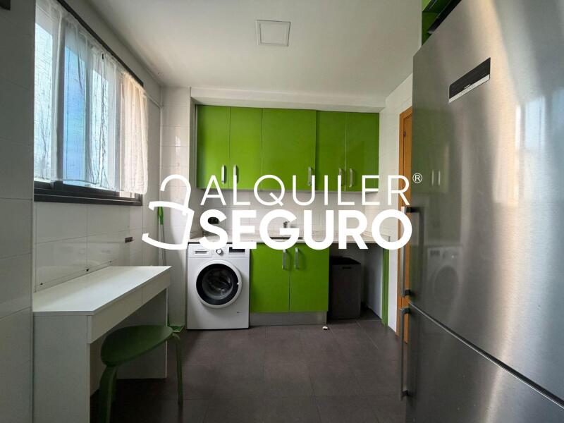 Inmueble en Calle Santa Rosa , MADRID