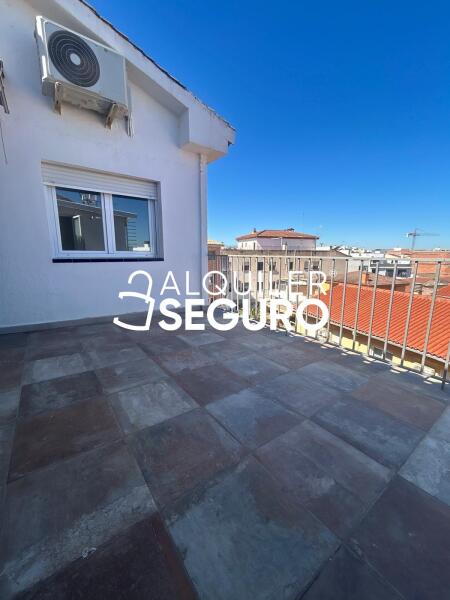 Piso en Calle pasaje luca de tena , ARMILLA GRANADA