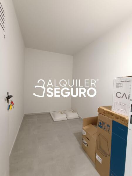 Inmueble en Avenida Vicente Ferrer, MADRID