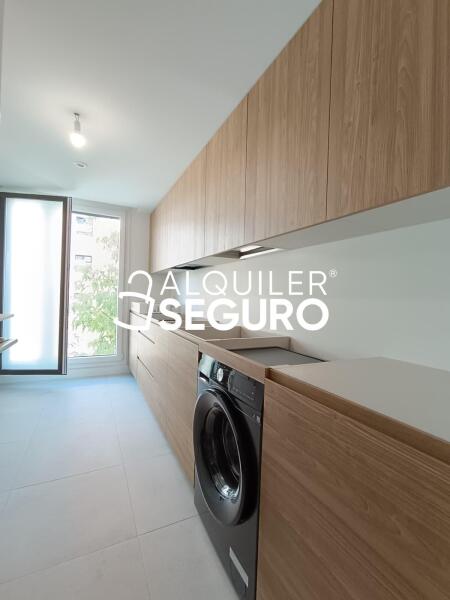 Inmueble en Avenida Vicente Ferrer, MADRID