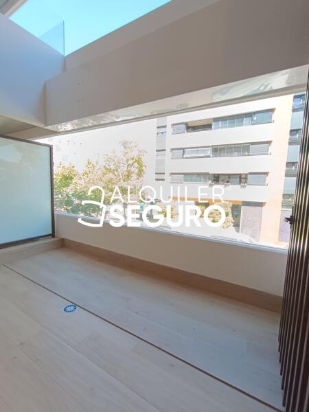 Inmueble en Avenida Vicente Ferrer, MADRID
