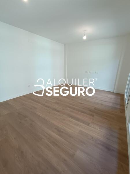 Inmueble en Avenida Vicente Ferrer, MADRID