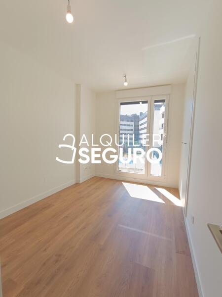 Inmueble en Avenida Vicente Ferrer, MADRID