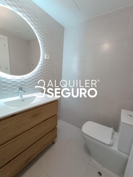 Inmueble en Avenida Vicente Ferrer, MADRID