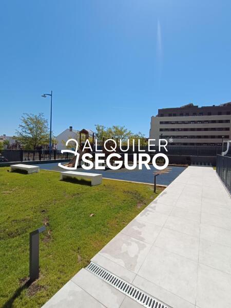 Inmueble en Avenida Vicente Ferrer, MADRID