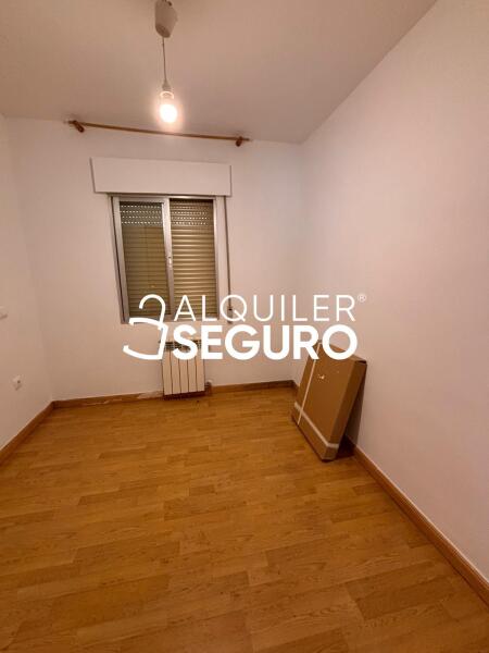 Inmueble en Calle Benamargosa, MADRID