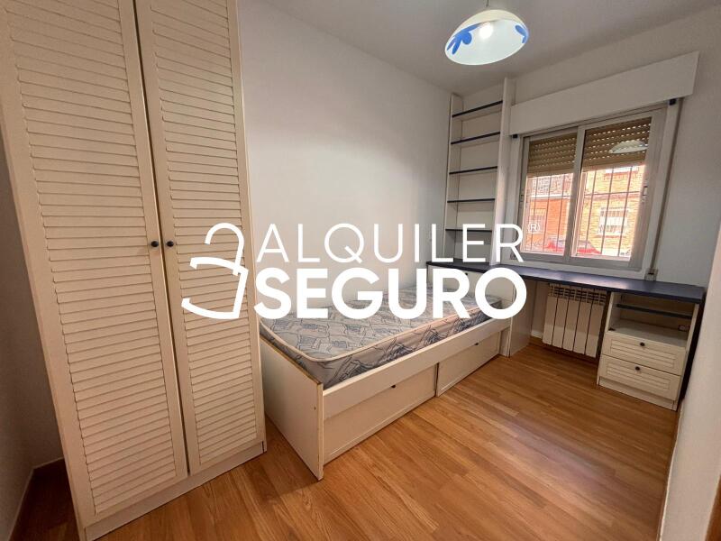 Inmueble en Calle Benamargosa, MADRID