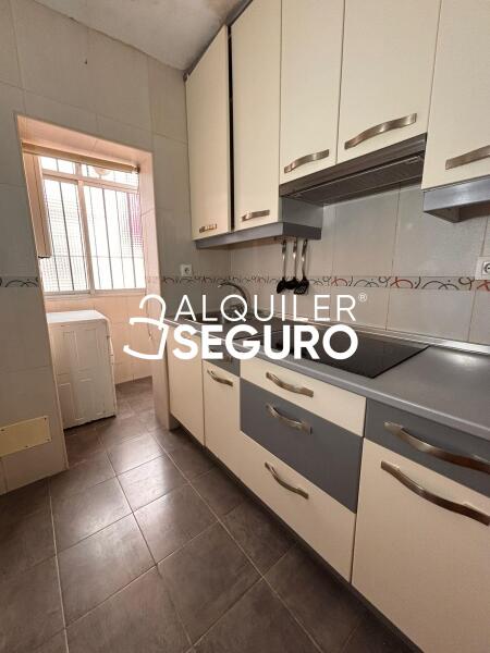 Inmueble en Calle Benamargosa, MADRID