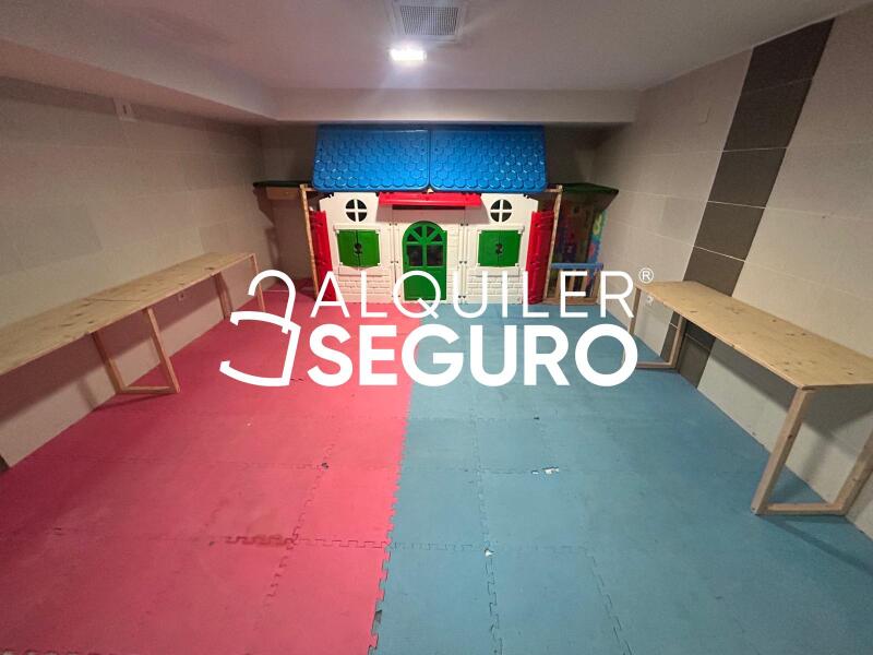 Piso en Calle Dr. Miguel Servet, DOMEÑO VALENCIA