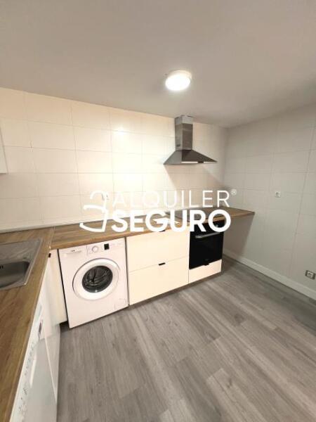 Piso en Calle Benelux, VALDEMORO MADRID