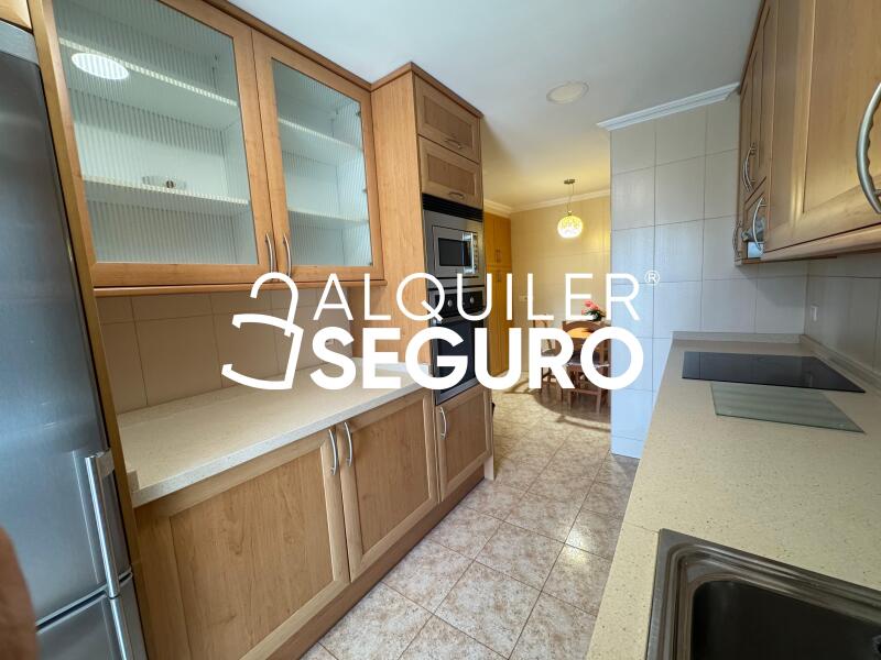 Piso en Camino Del Pilar, MÁLAGA MÁLAGA
