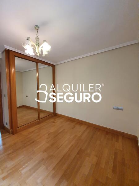 Piso en Calle Grupo Primero de Mayo, BARAKALDO VIZCAYA-BIZKAIA