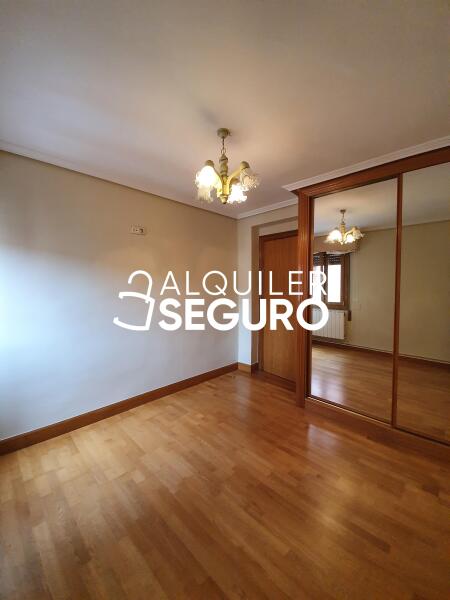 Piso en Calle Grupo Primero de Mayo, BARAKALDO VIZCAYA-BIZKAIA