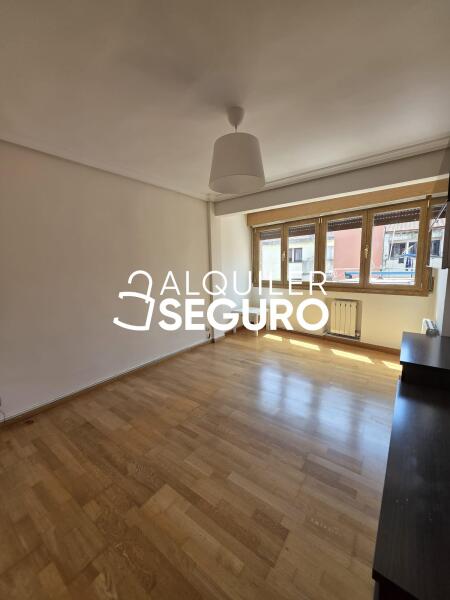 Piso en Calle Grupo Primero de Mayo, BARAKALDO VIZCAYA-BIZKAIA