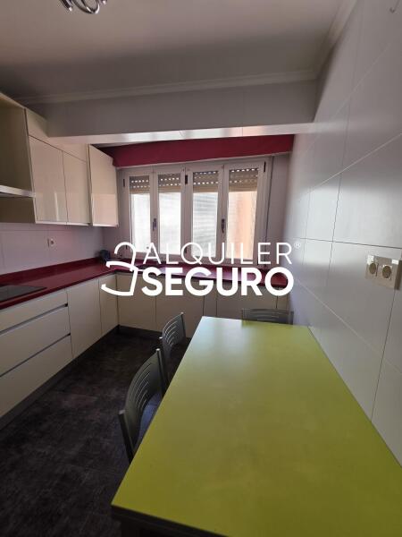 Piso en Calle Grupo Primero de Mayo, BARAKALDO VIZCAYA-BIZKAIA