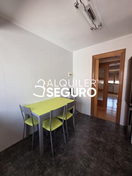 Piso en Calle Grupo Primero de Mayo, BARAKALDO VIZCAYA-BIZKAIA
