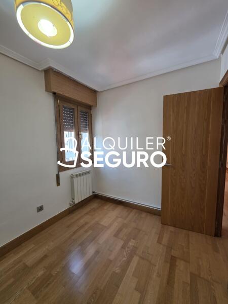 Piso en Calle Grupo Primero de Mayo, BARAKALDO VIZCAYA-BIZKAIA