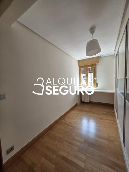 Piso en Calle Grupo Primero de Mayo, BARAKALDO VIZCAYA-BIZKAIA