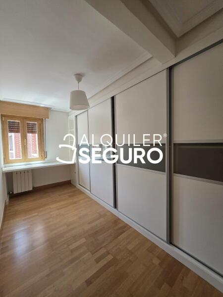 Piso en Calle Grupo Primero de Mayo, BARAKALDO VIZCAYA-BIZKAIA